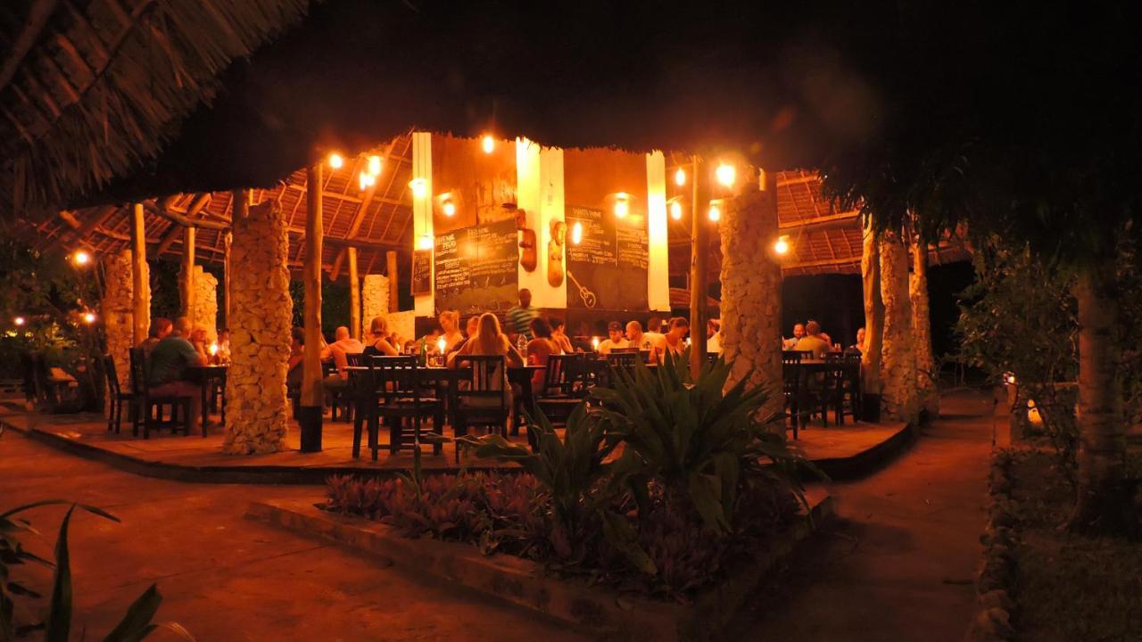 Paje By Night Bungalows Luaran gambar