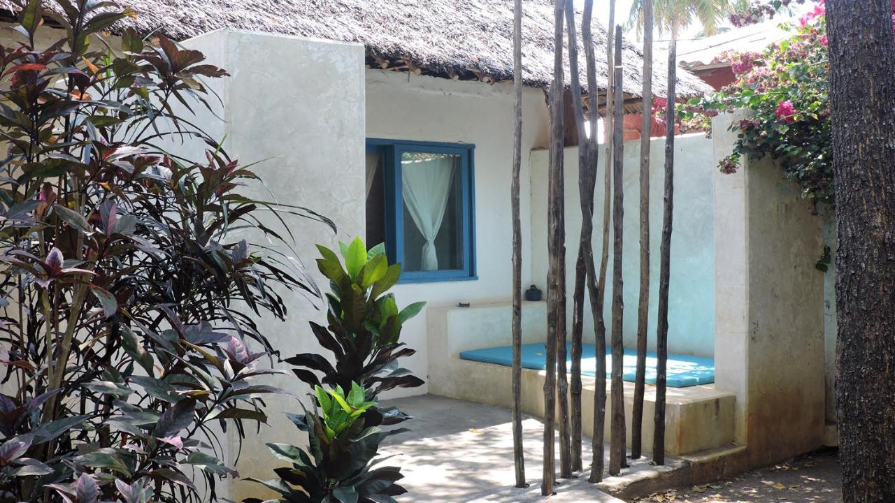 Paje By Night Bungalows Luaran gambar