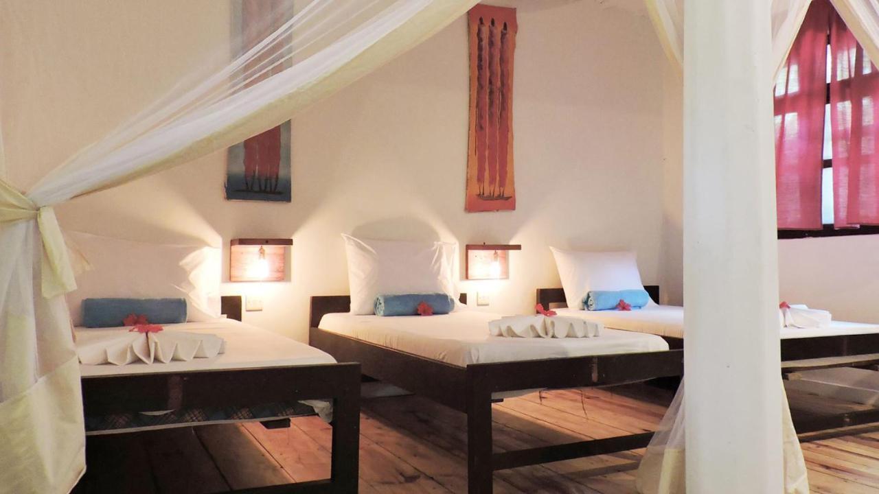 Paje By Night Bungalows Luaran gambar